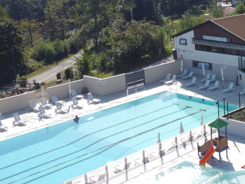Pool Villaggio Olandese Luftauftnahme