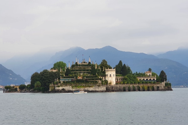 Isola Bella ist eine der drei Borromäischen Inseln im Lago Maggiore